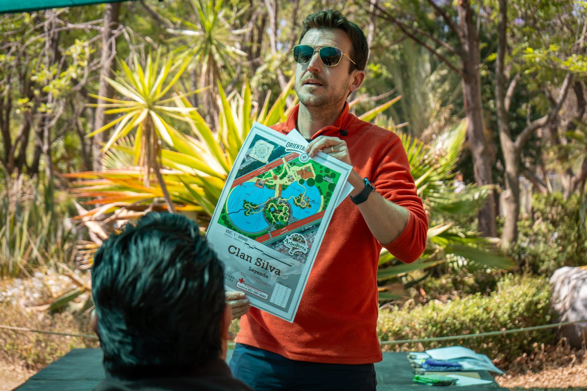 Equipo corporativo en el Desafío de Orientación Estratégica (2)