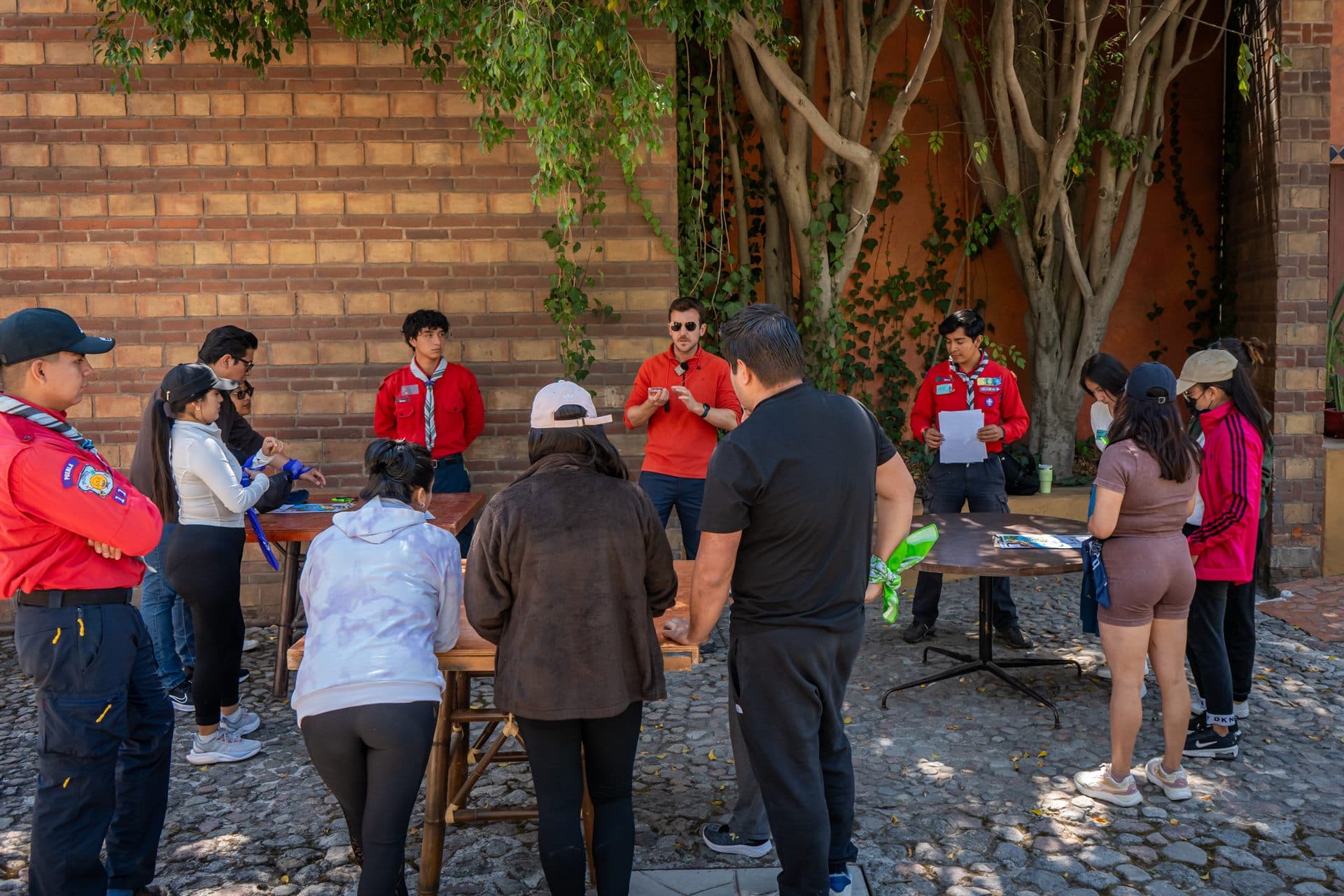 Equipo corporativo en el Desafío de Orientación Estratégica (15)