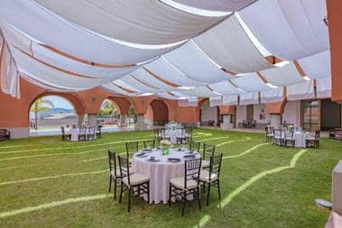 Hacienda Paz Lomas